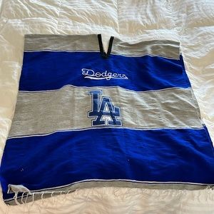 Dodgers Poncho